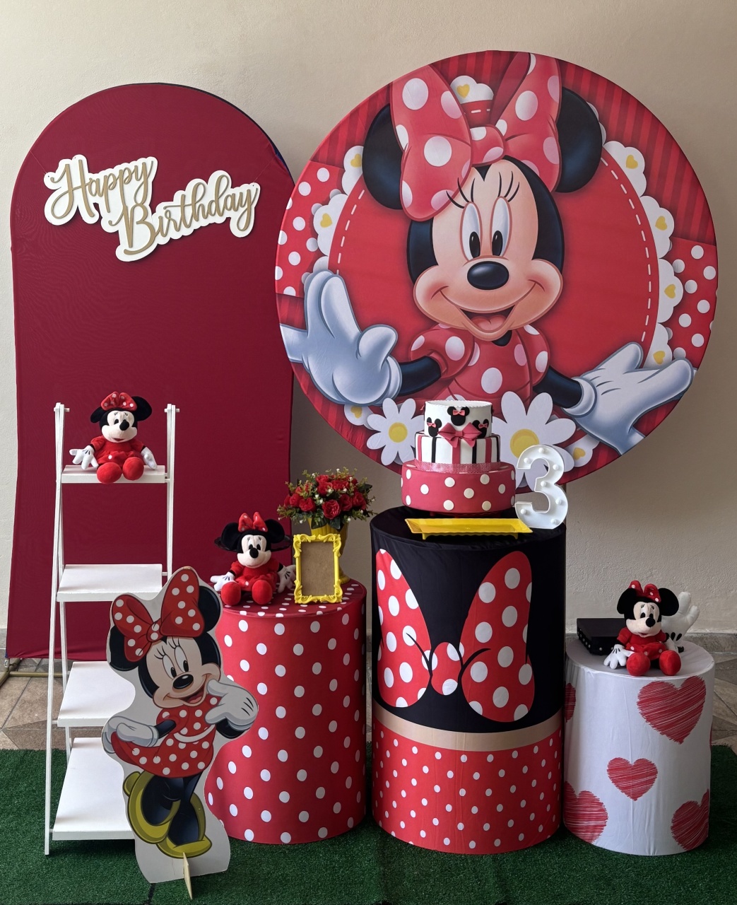 Minnie Vermelha 05 - Shalom Festas Pegue e Monte
