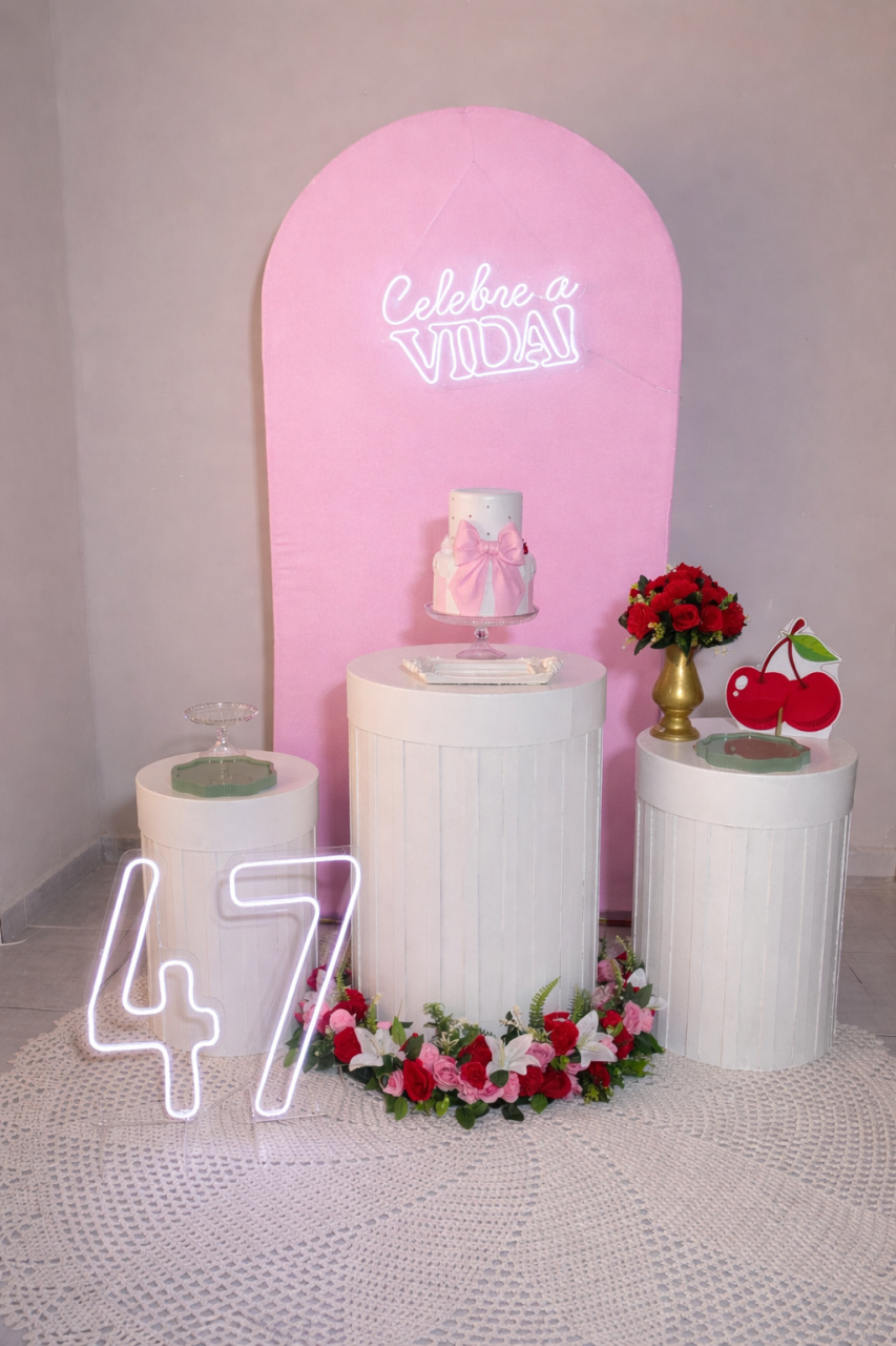 Cerejinha 01 - Adulta - Shalom Festas Pegue e Monte