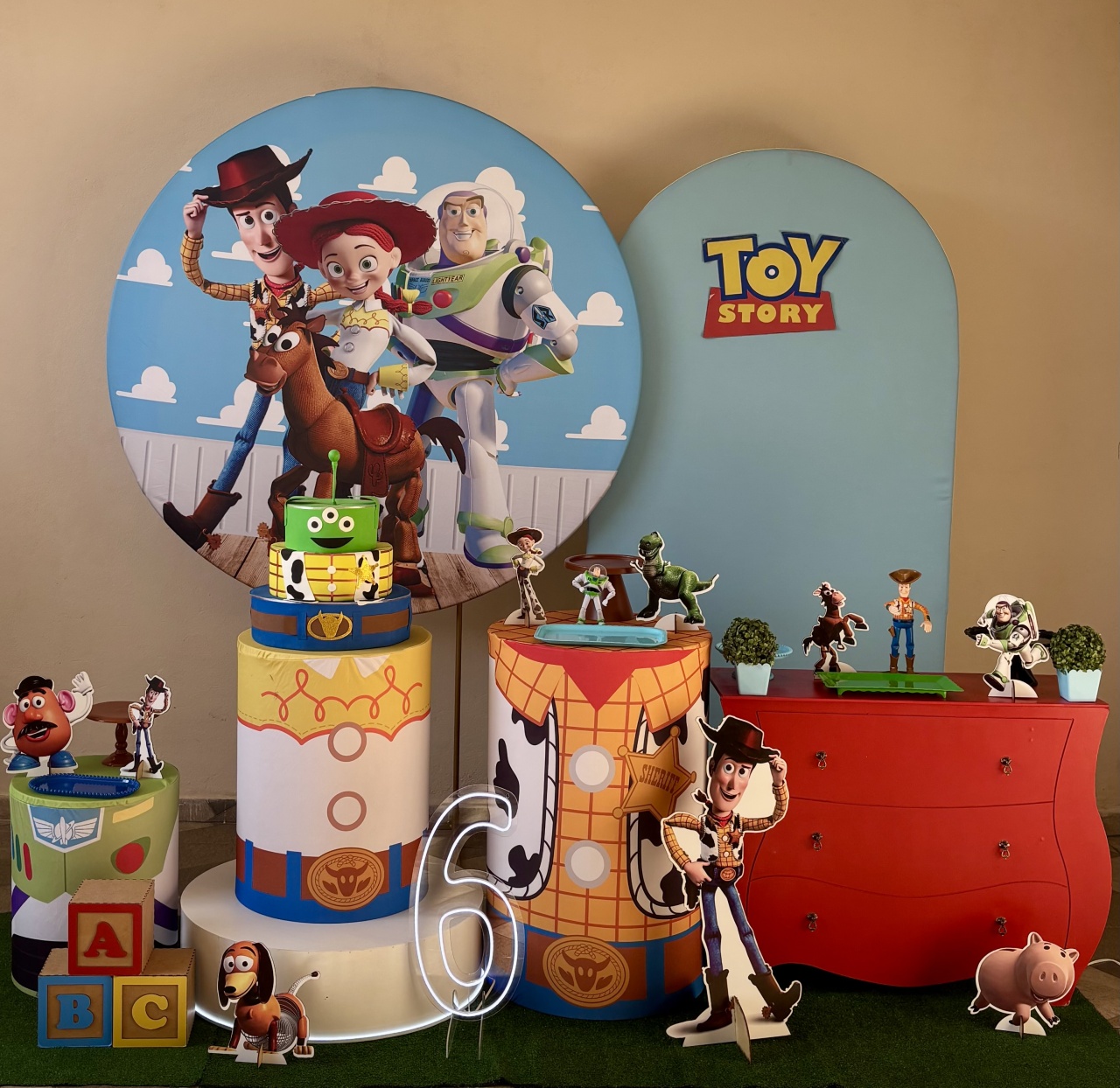 Toy Story 07 - Shalom Festas Pegue e Monte