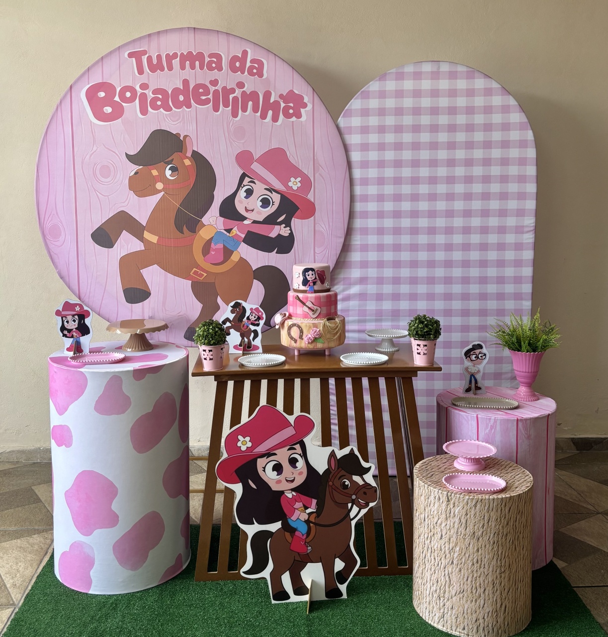 Boiadeirinha 03 - Shalom Festas Pegue e Monte
