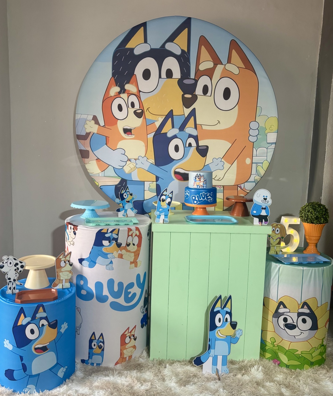 Bluey 05 - Shalom Festas Pegue e Monte