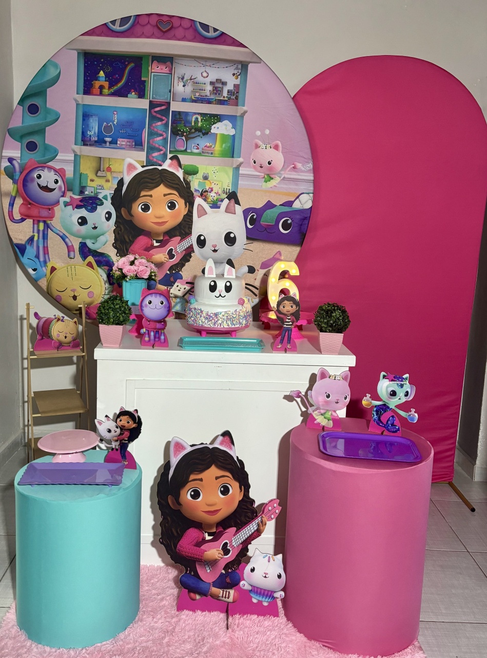 Casa da Gabi 06 - Shalom Festas Pegue e Monte