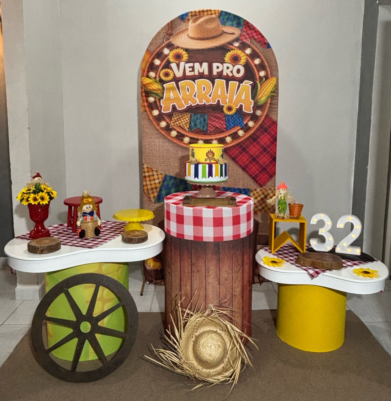 Junina 04 / 2026 - Shalom Festas Pegue e Monte