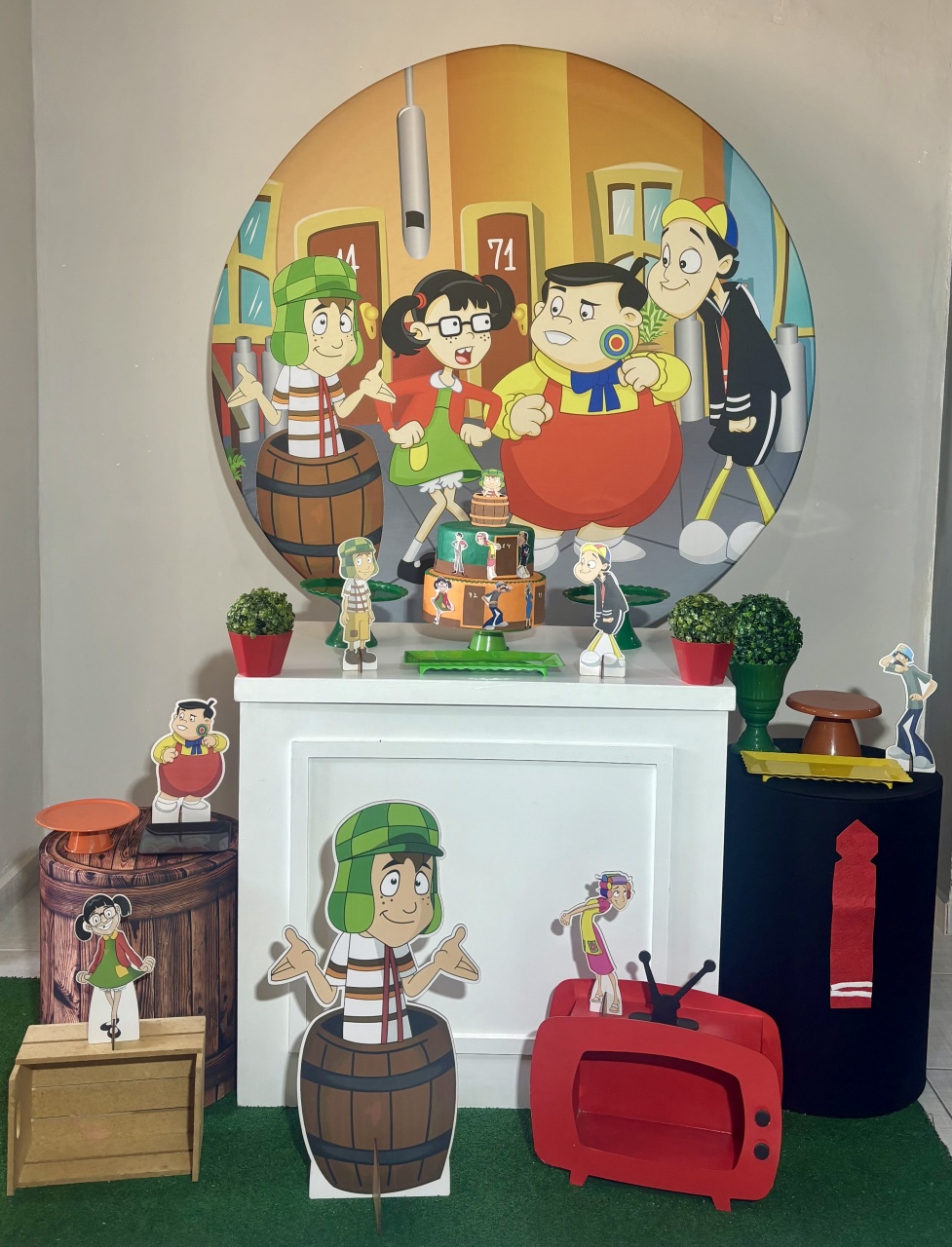 Turma Chaves 02 - Shalom Festas Pegue e Monte