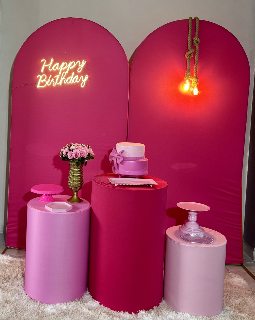 Romano Duplo Pink / Rosas 01 - Shalom Festas Pegue e Monte 