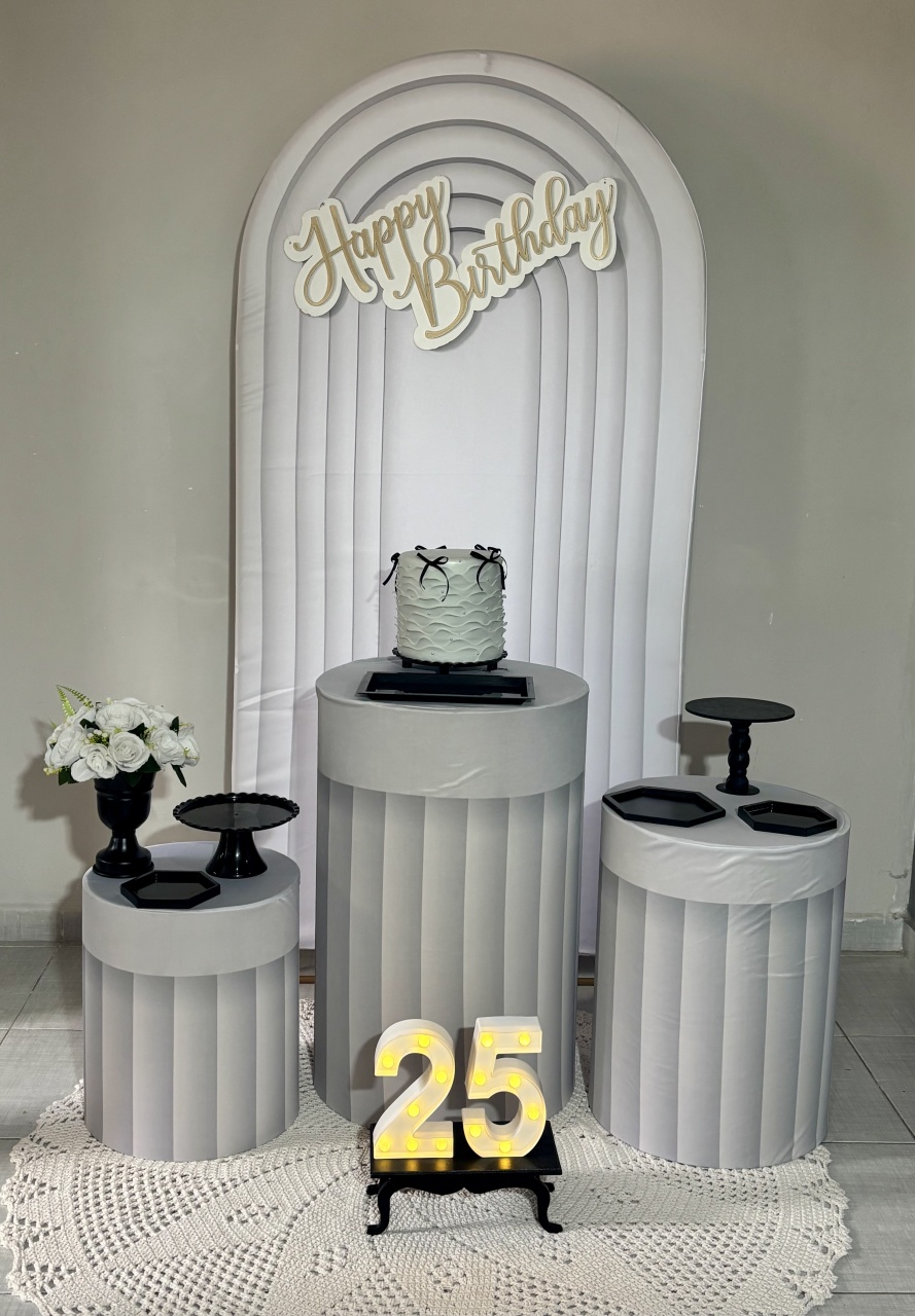 Romano Portal Branco 01 - Shalom Festas Pegue e Monte 