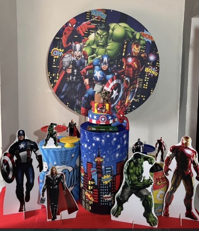 Vingadores 01 - Shalom Festas Pegue e Monte