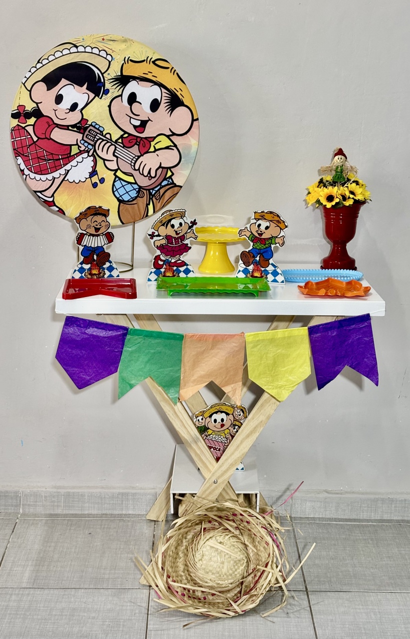 Mini Kit Junina Turma da Mônica Cavalete 01 - Shalom Festas Pegue e Monte 