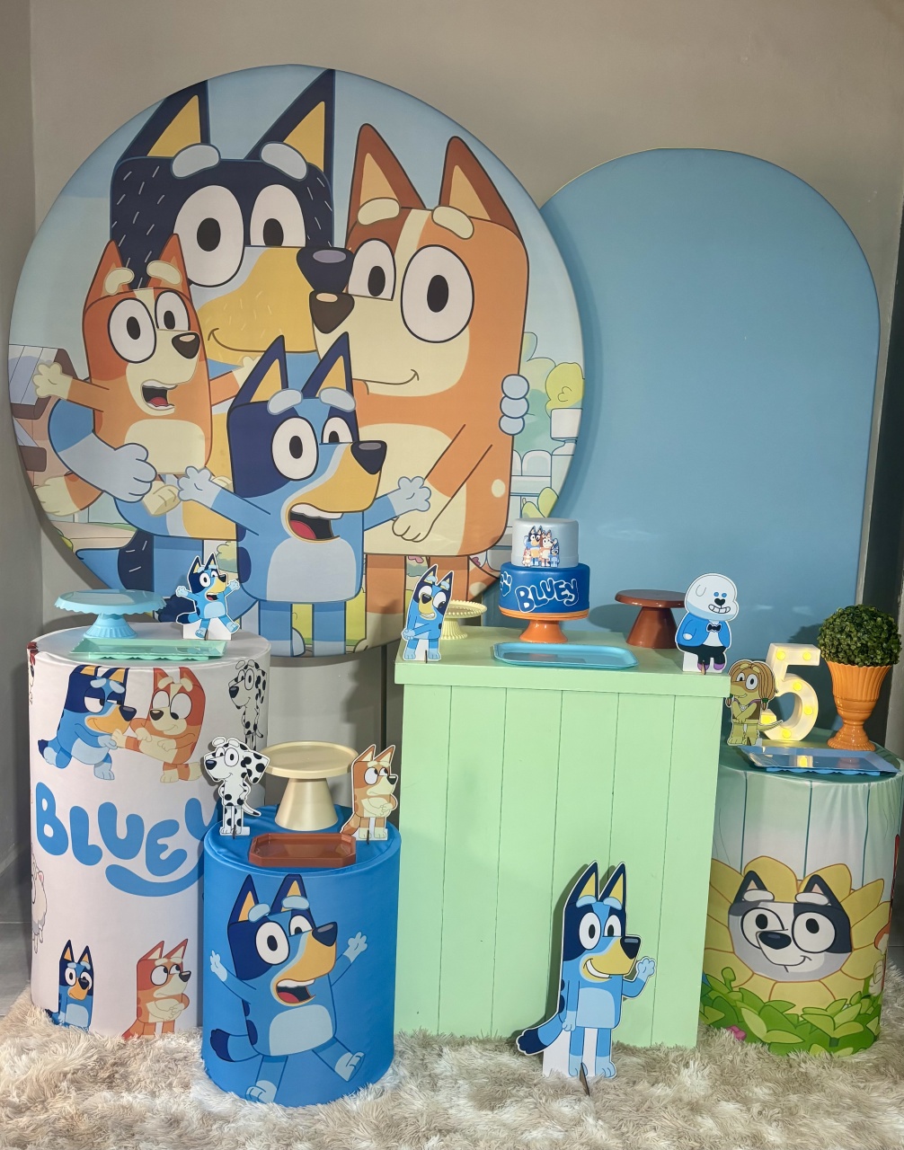 Bluey 09 - Shalom Festas Pegue e Monte