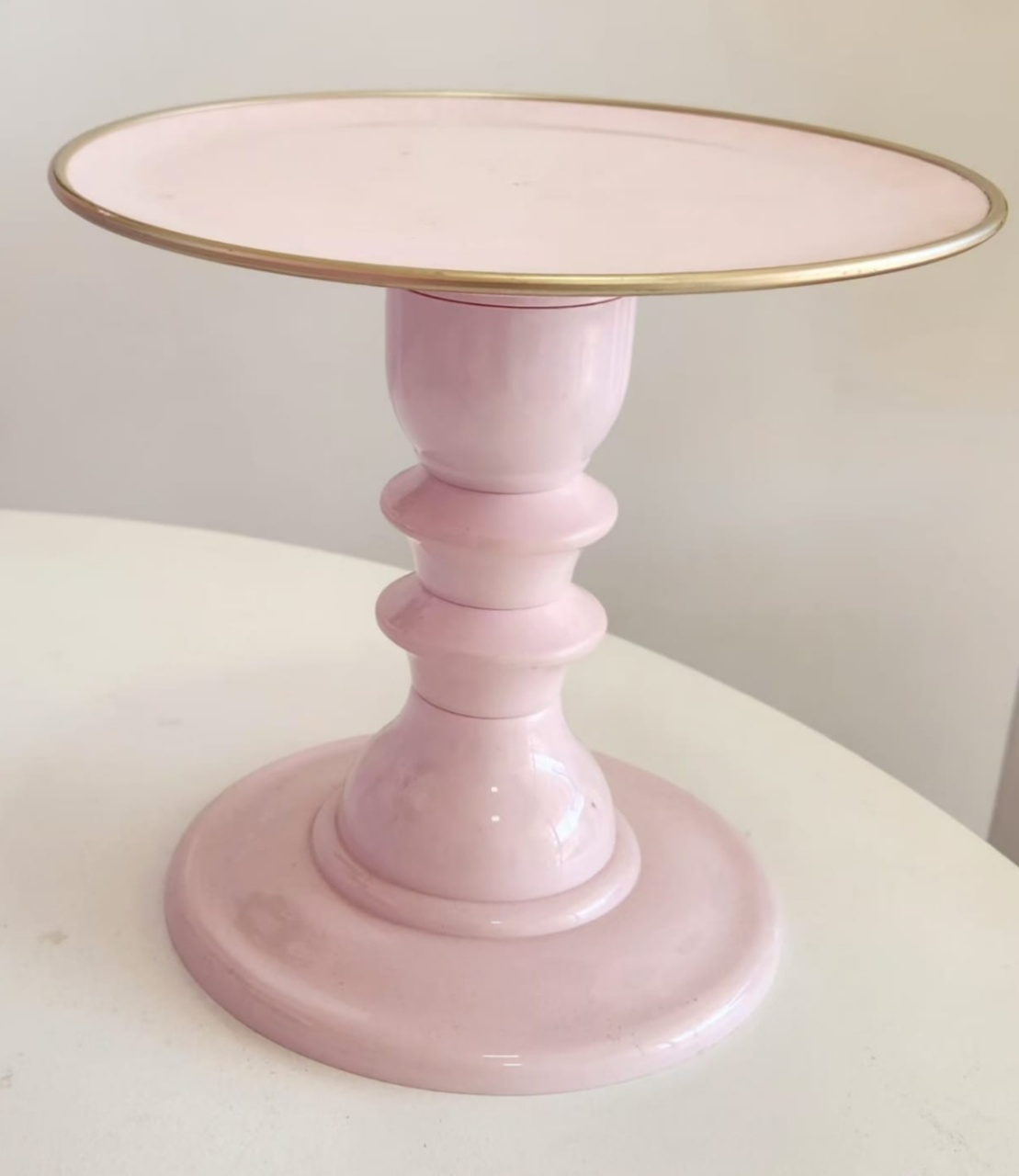 Bandeja Em Acrílico Rosa/Dourado G - Encante festas e locações