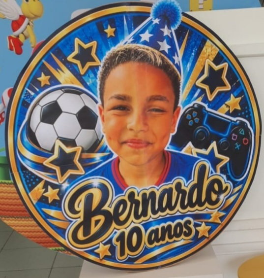 Painel de Madeira Personalizado 50X50 - Encante festas e locações