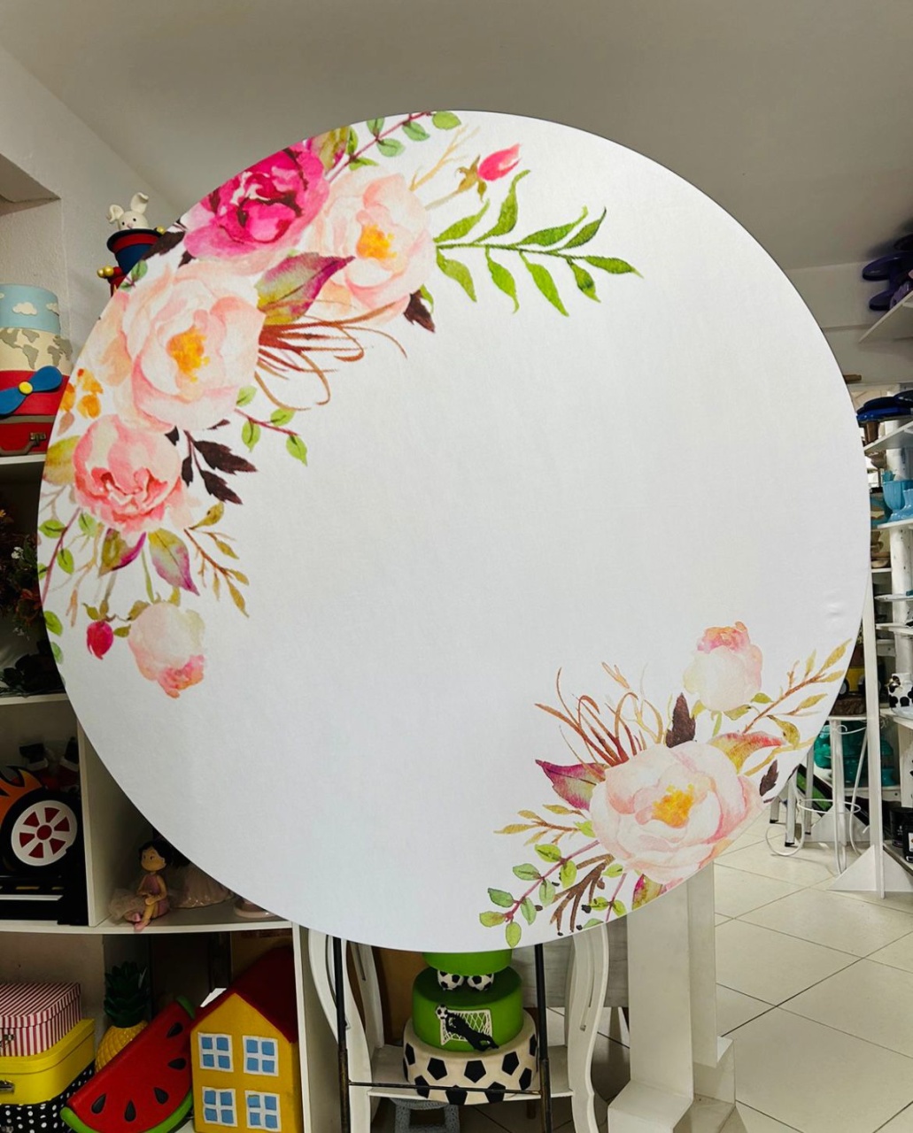 Painel Flores Fundo Branco - Rosa Chiclete Loque e Decore