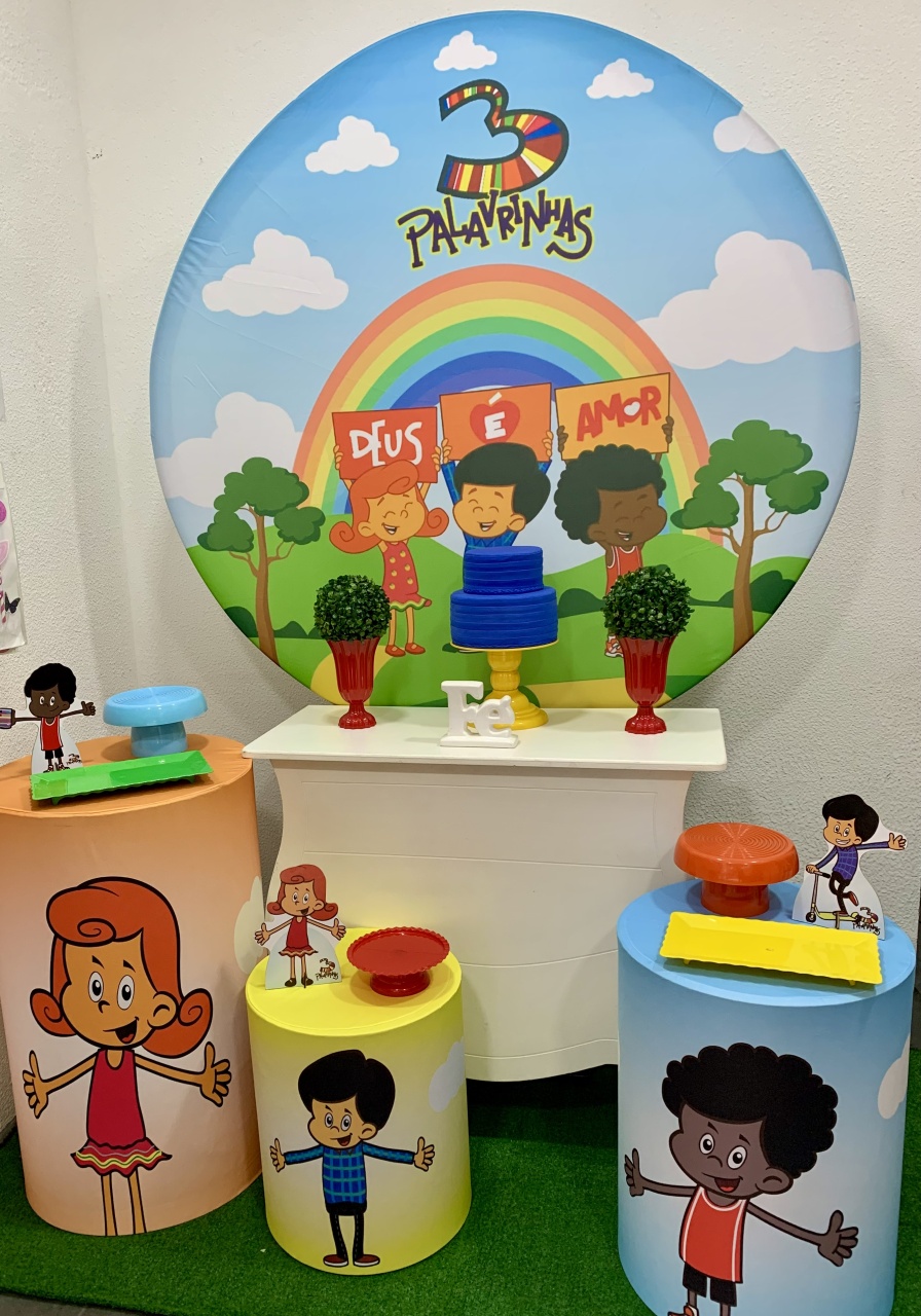 Três Palavrinhas - Vernizzi Decorações 