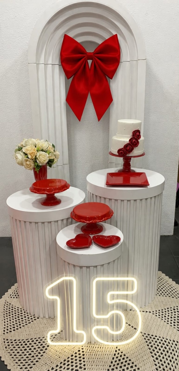 Laço Vermelho - Vernizzi Decorações 