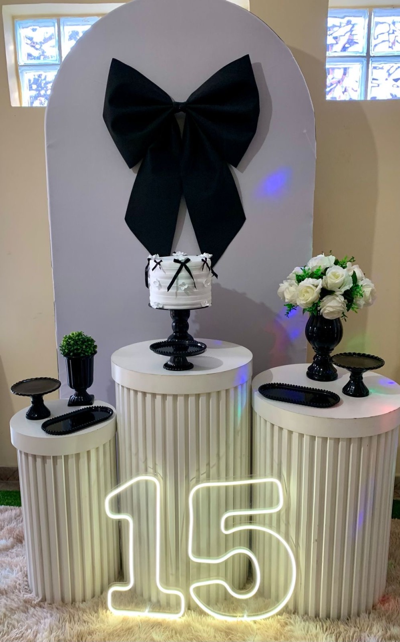 Laço Preto Led - Vernizzi Decorações 