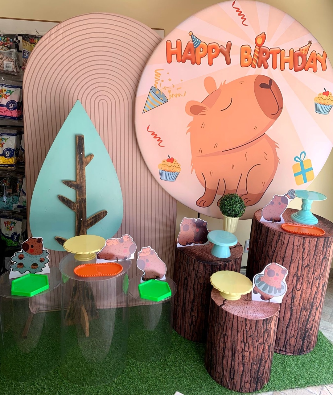 Capivara Ouro - Vernizzi Decorações 