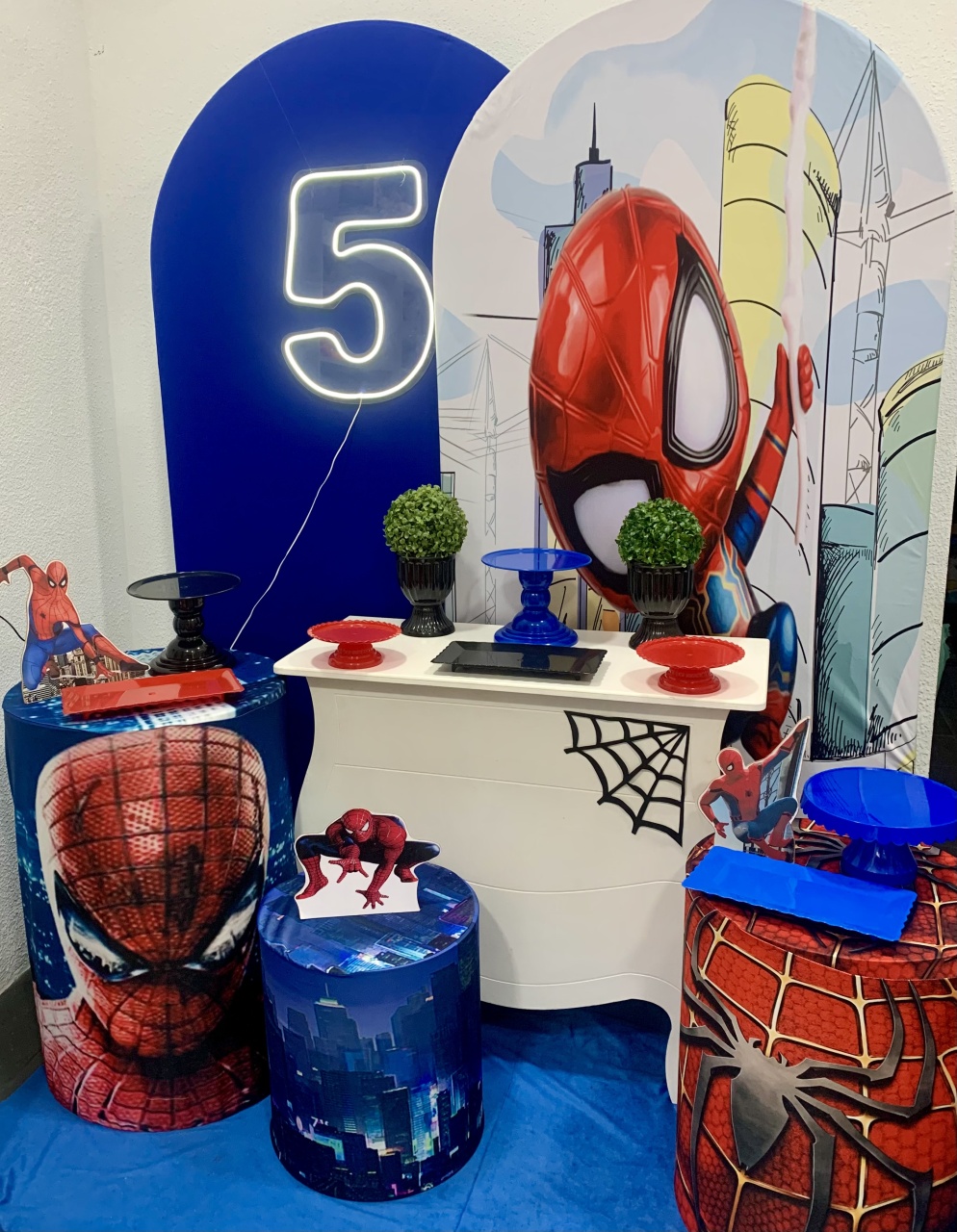 Homem Aranha Ouro Cut - Vernizzi Decorações 