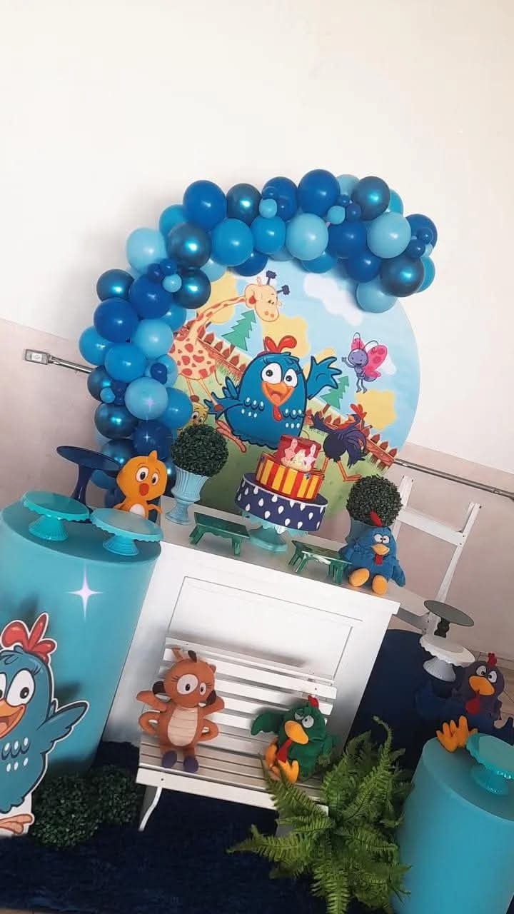 Galinha Pintadinha Azul - FRANCIANI  neres virgens
