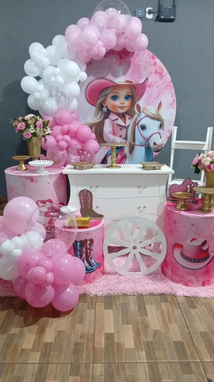 Decoracao Barbie Boiadeira Rosa (Cópia 1) - FRANCIANI  neres virgens