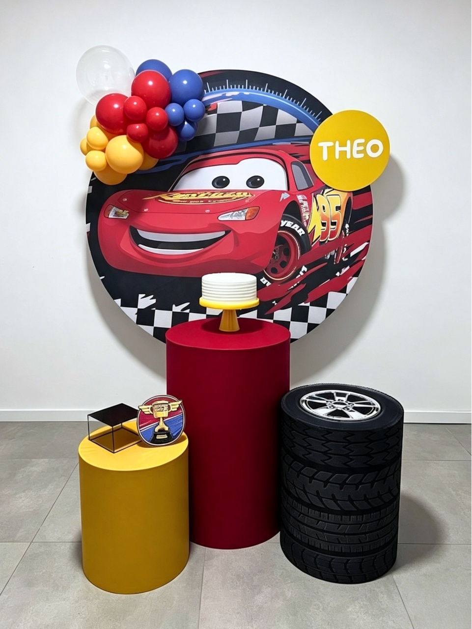 Kit Carros - Relâmpago Mcqueen (1) - AVELÃ DECOR