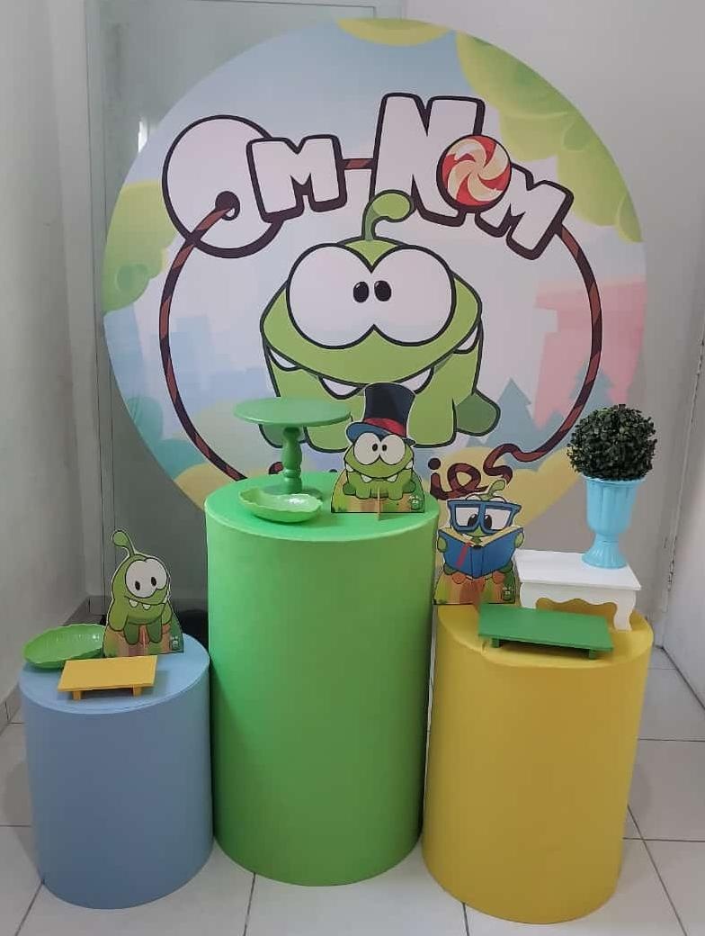 Kit Bronze Om Nom - KaypemiLocações 