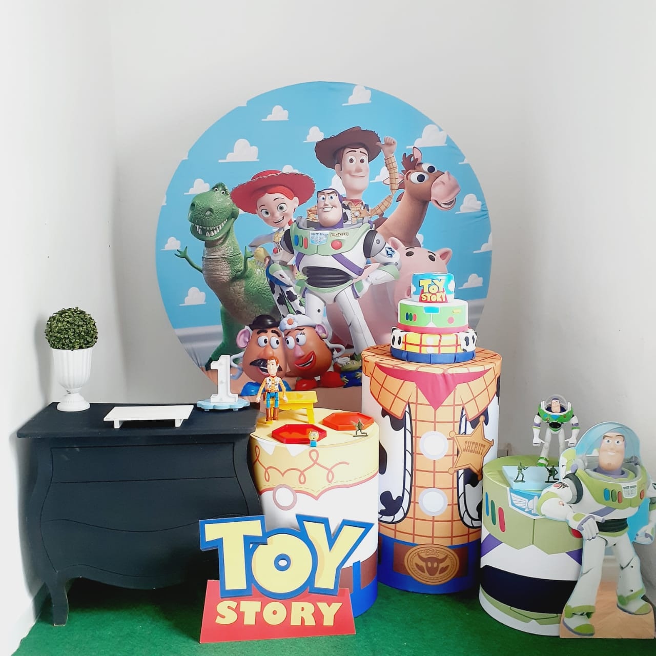 Kit Ouro Toy Story - KaypemiLocações 