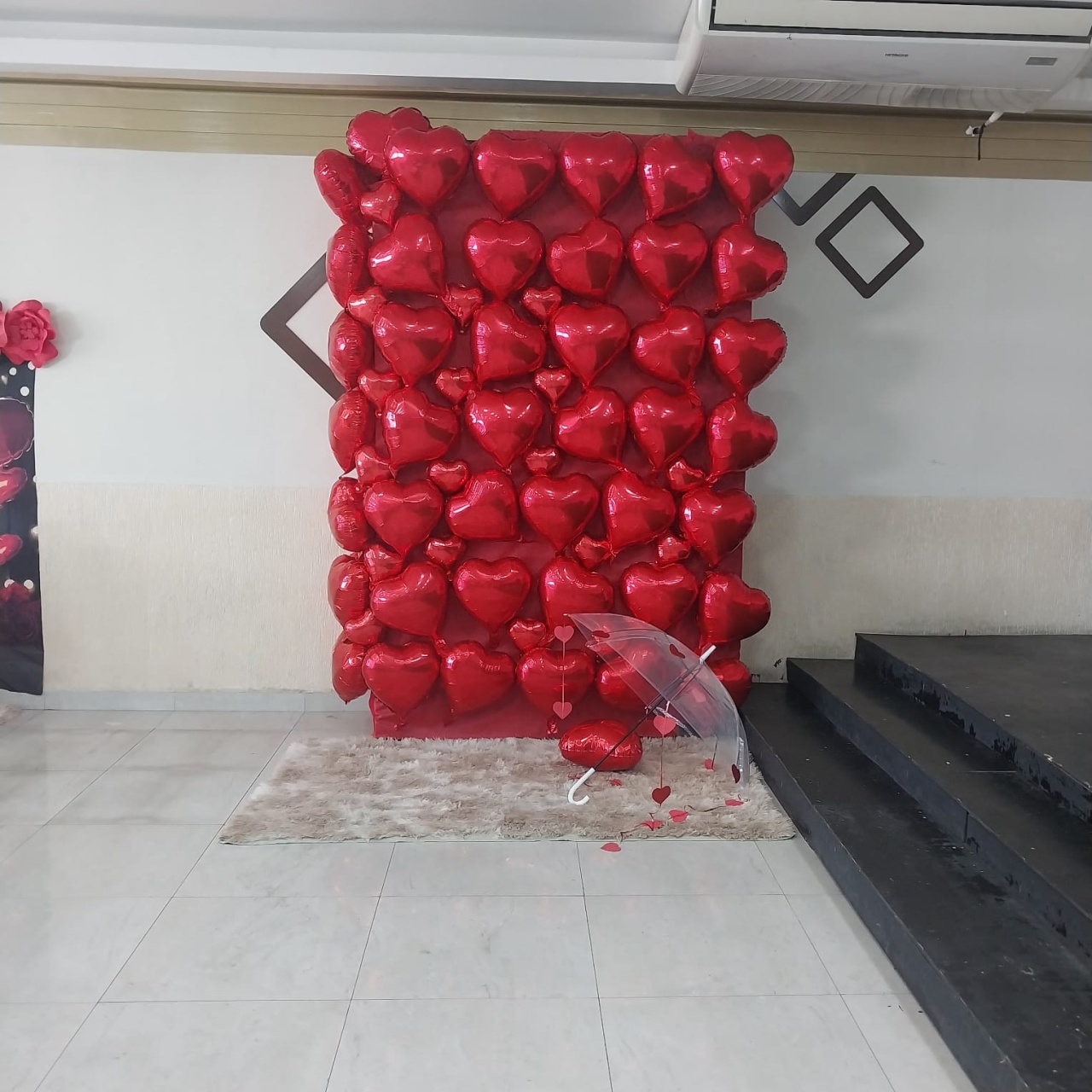 Parede de Balões Coração 2X2 Mts - KaypemiLocações 