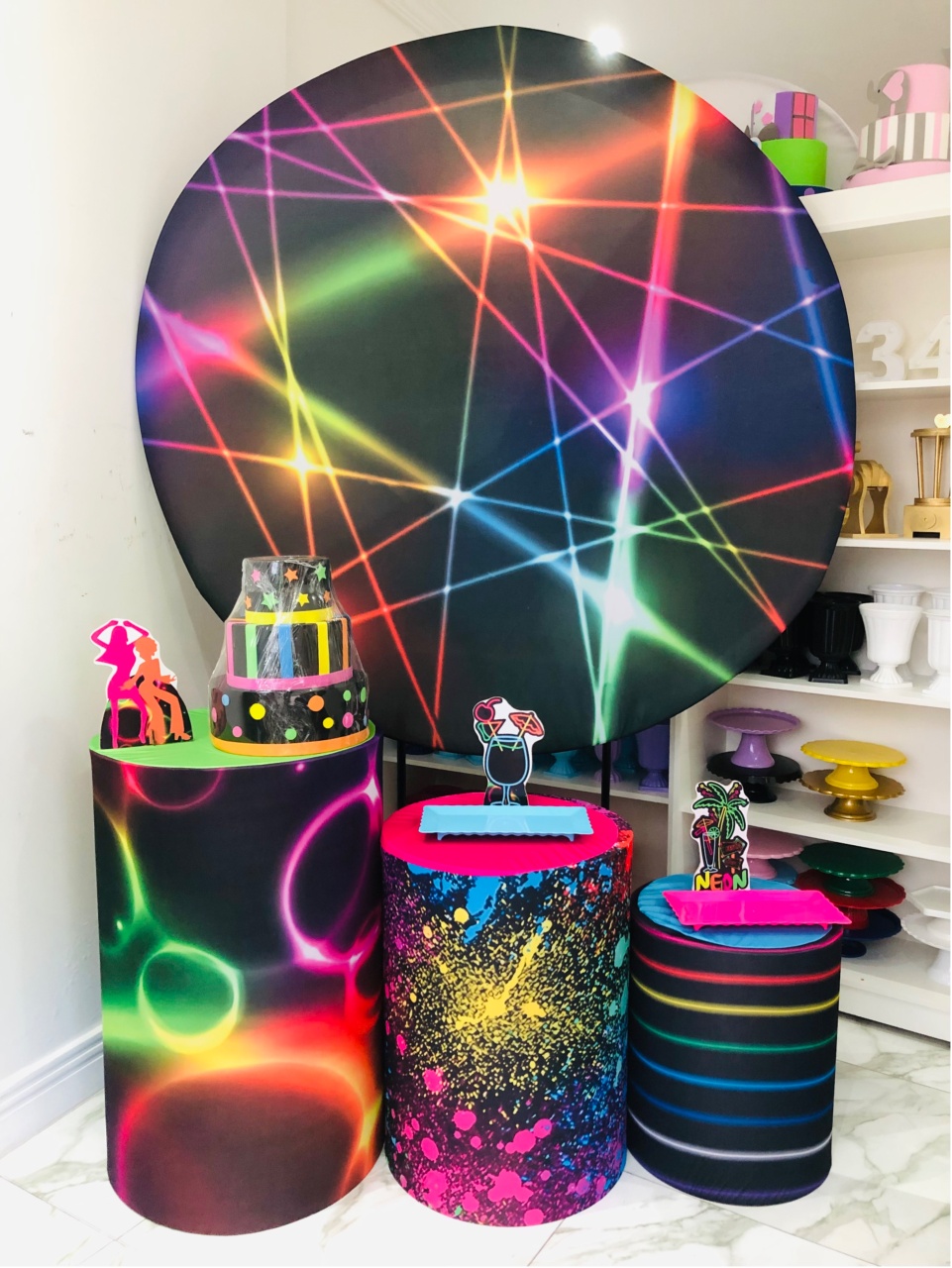 Neon - Mundo dos Sonhos