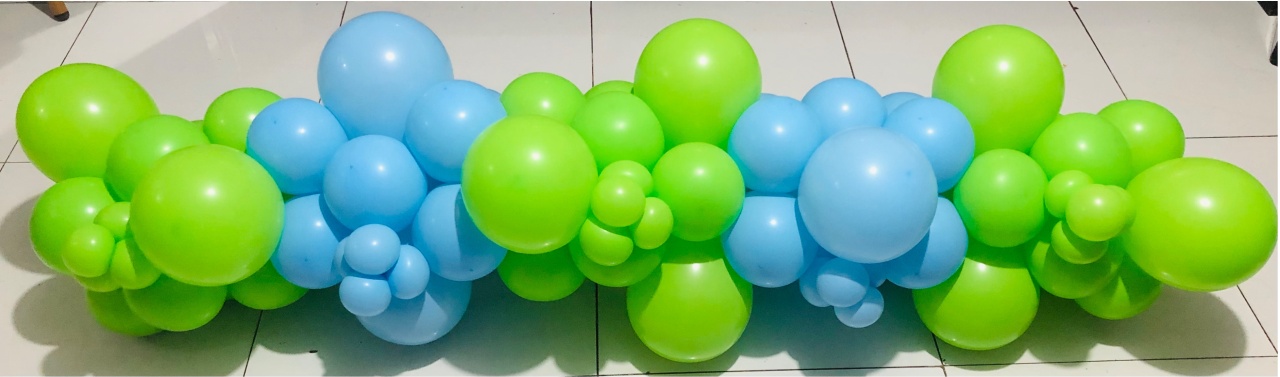 Arco de Bexiga Azul Bebê E Verde Limão - Mundo dos Sonhos