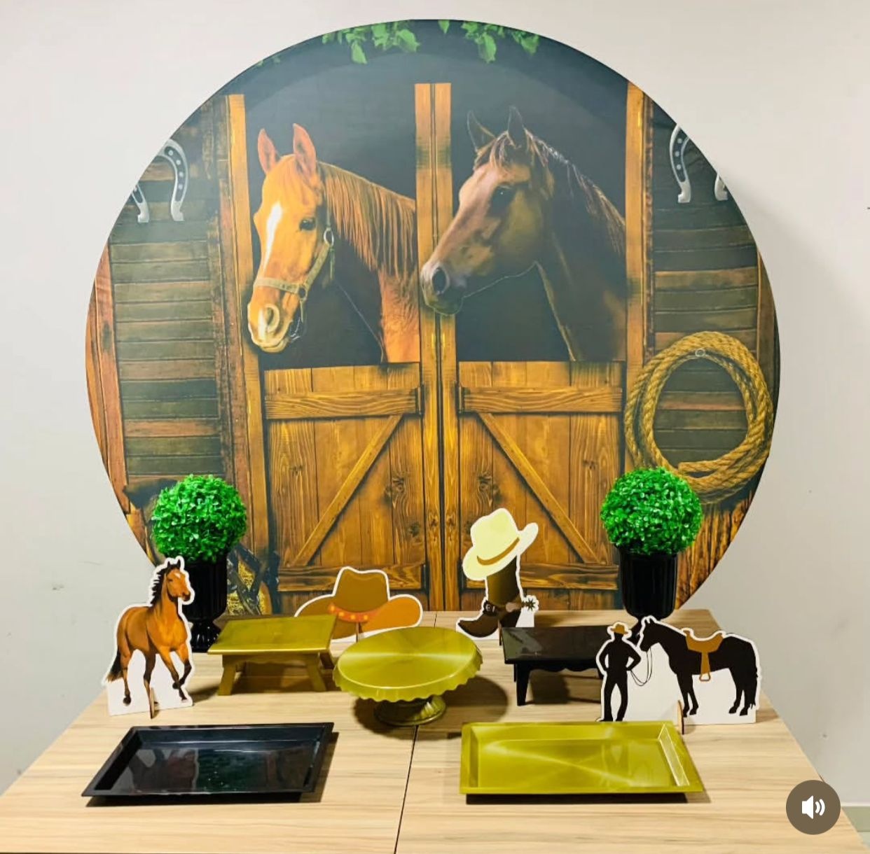 Cavalos.-Bronze - D´Coração Festaria