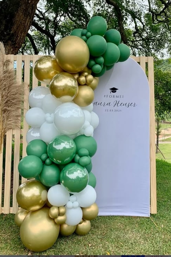 Composição Formatura Verde E Branco - D´Coração Festaria