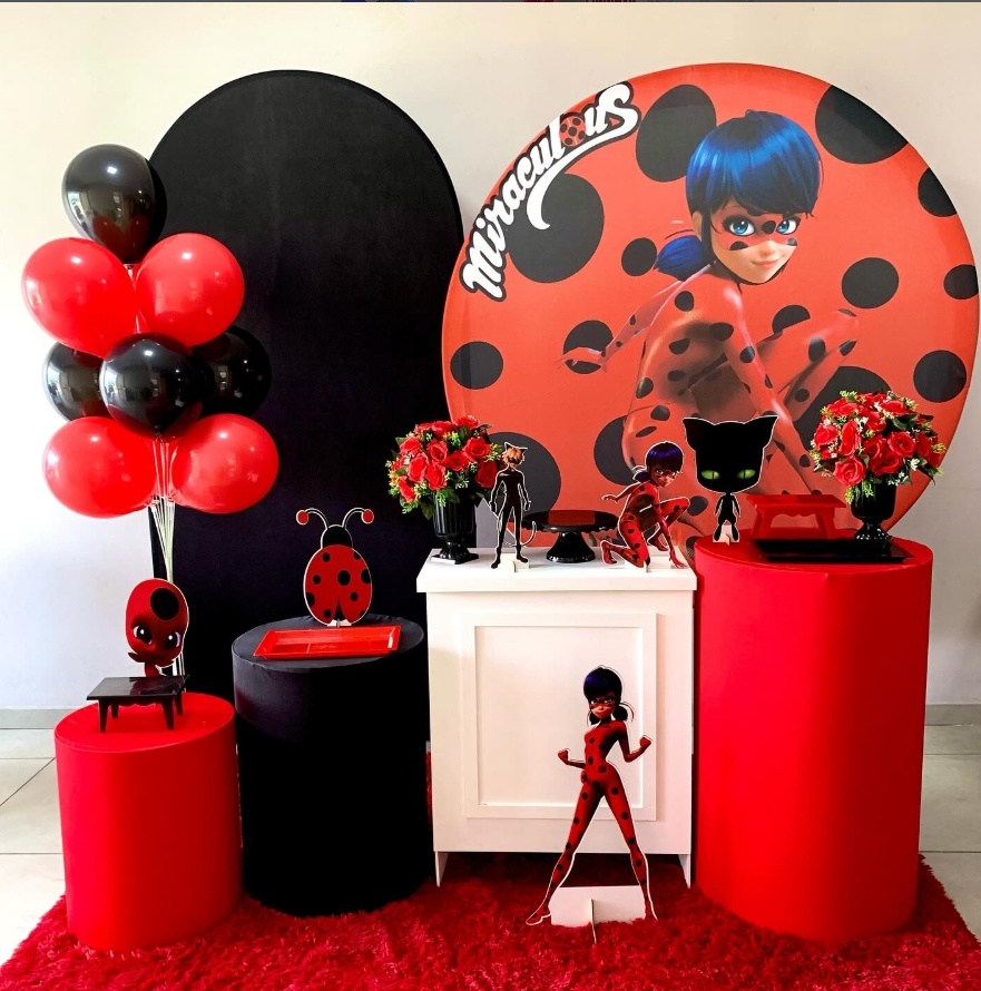 Miraculous/Ladybug - Diamante - D´Coração Festaria