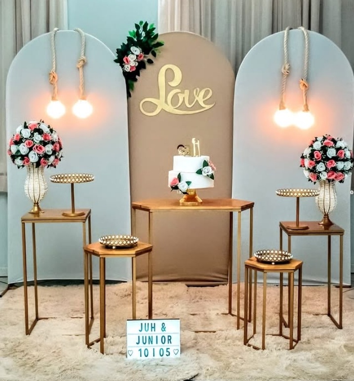 Composição Casamento Bege E Branco - D´Coração Festaria