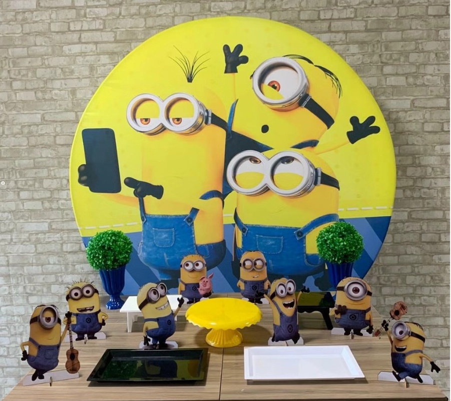 Minnions-.Bronze - D´Coração Festaria