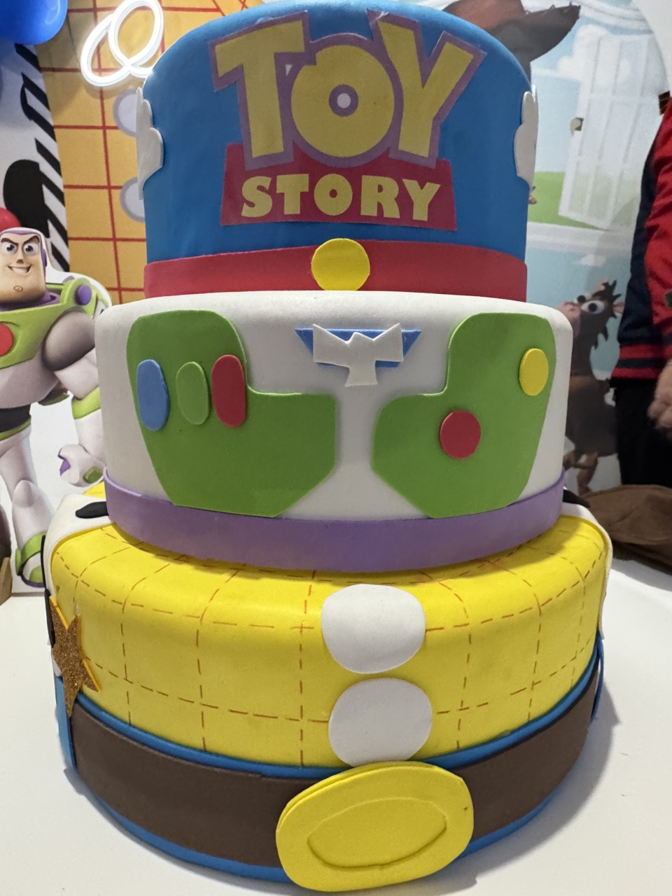 Bolo Toy Story - Patricia Pessoa Leonel Barbosa 