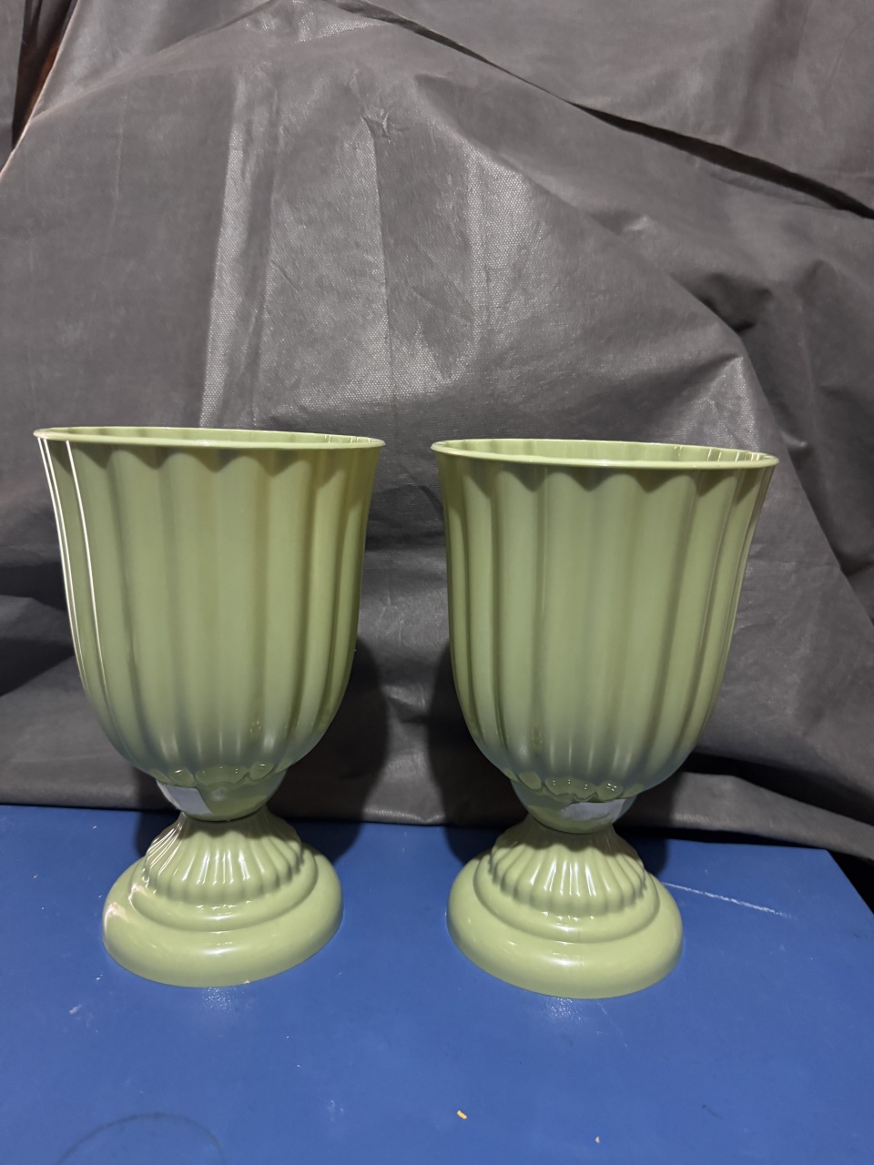 Vaso Verde Oliva P - Patricia Pessoa Leonel Barbosa 