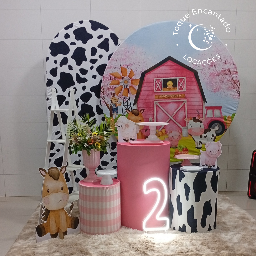 Kit Padrão 2.0 - Fazendinha Rosa/Led Chão/ Escadinha - Toque Encantado Locações