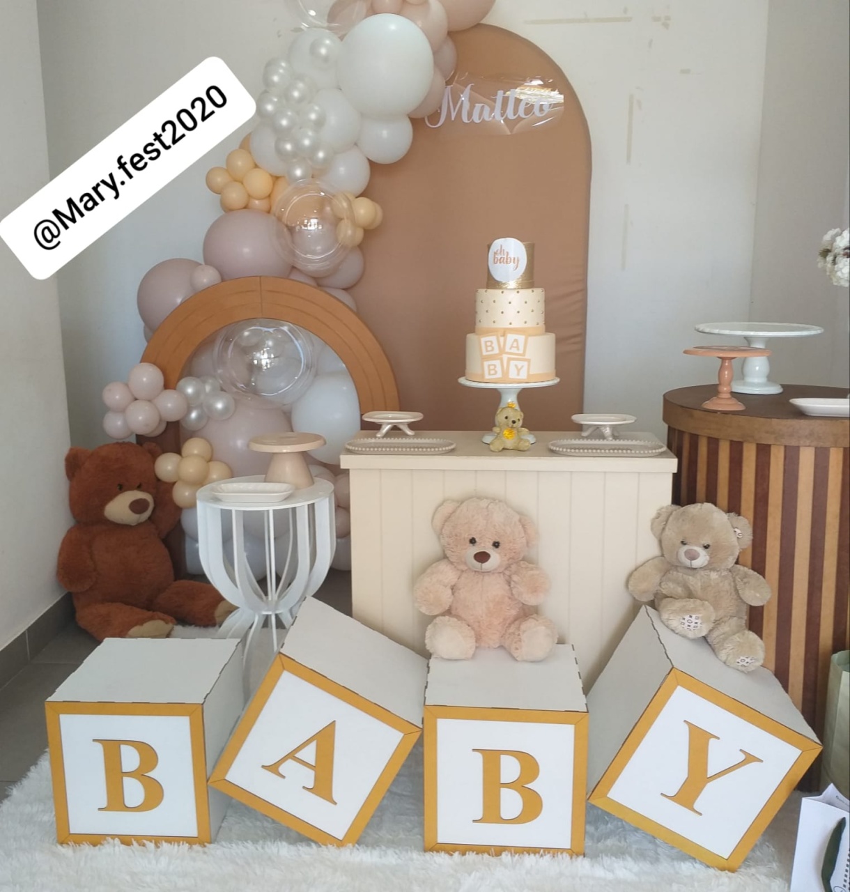 Kit Bege E Dourado - Mary.fest_
