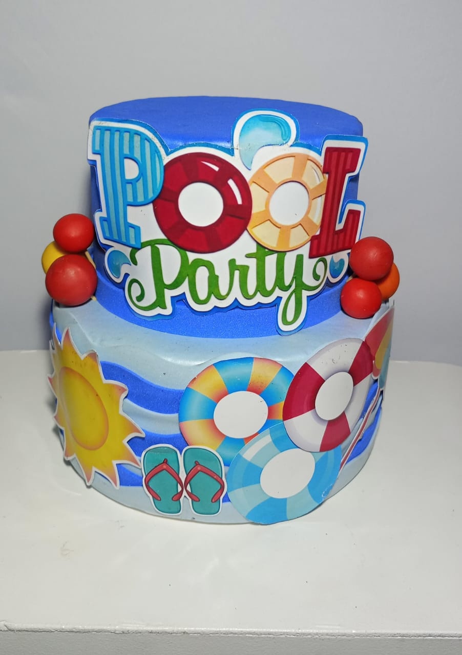 Bolo Fake Pool Party - Ki_decoração 