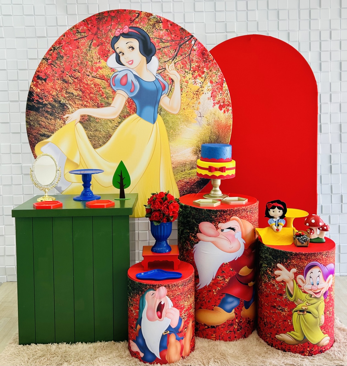 Kit Branca de Neve Ouro - Karina Mesquita Pego Lima 