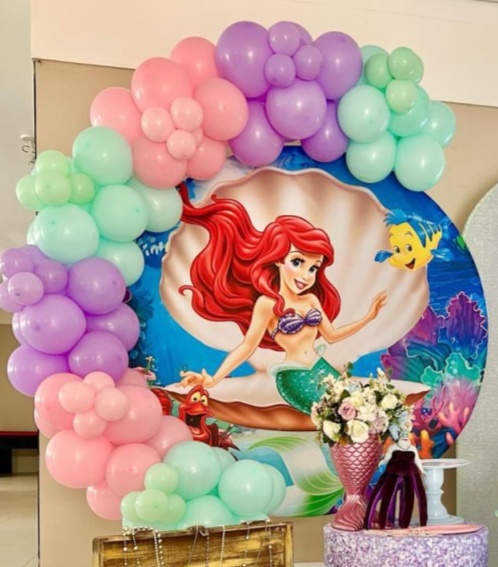 Arco de Balão - Meio Arco Com Aplique - Rede Festas