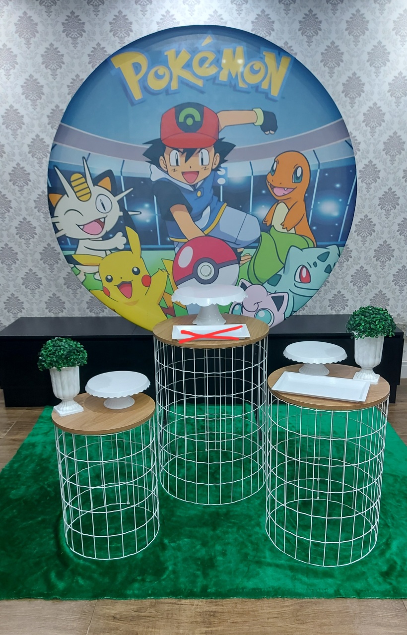 Kit Base Pokemon - Magic Pegue e Monte / Day Larocca Locação de Vestido de Festa
