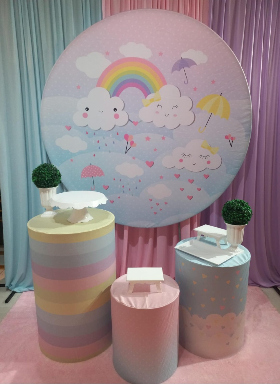 Kit Decor Chuva de Amor 1 - Magic Pegue e Monte / Day Larocca Locação de Vestido de Festa