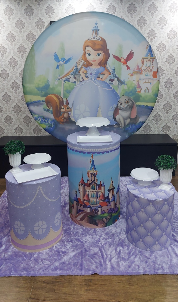 Kit Base Princesinha Sofia - Magic Pegue e Monte / Day Larocca Locação de Vestido de Festa