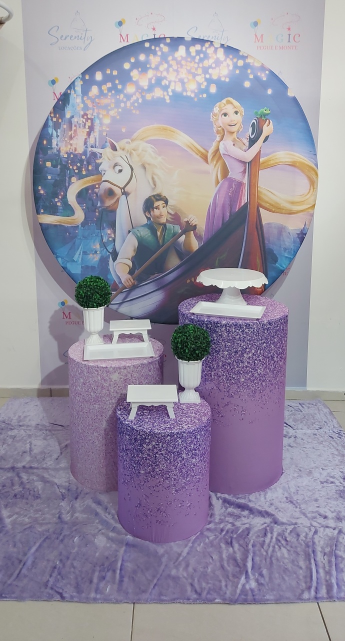 Kit Base Enrolados Rapunzel - Magic Pegue e Monte / Day Larocca Locação de Vestido de Festa