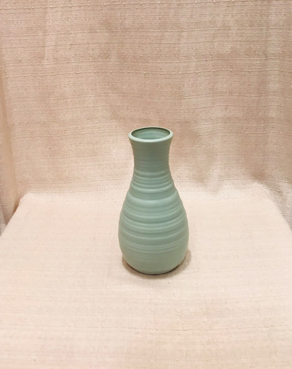 Vaso Verde Menta Slim - Magic Pegue e Monte / Day Larocca Locação de Vestido de Festa