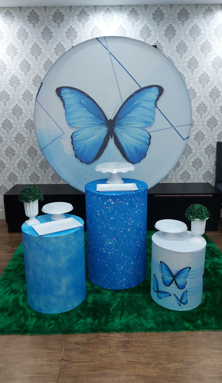 Kit Base Borboletas Azul - Magic Pegue e Monte / Day Larocca Locação de Vestido de Festa