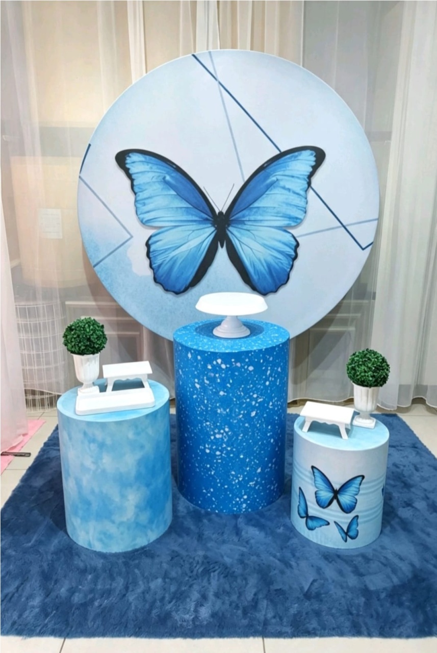 Kit Base Borboletas Azul - Magic Pegue e Monte / Day Larocca Locação de Vestido de Festa