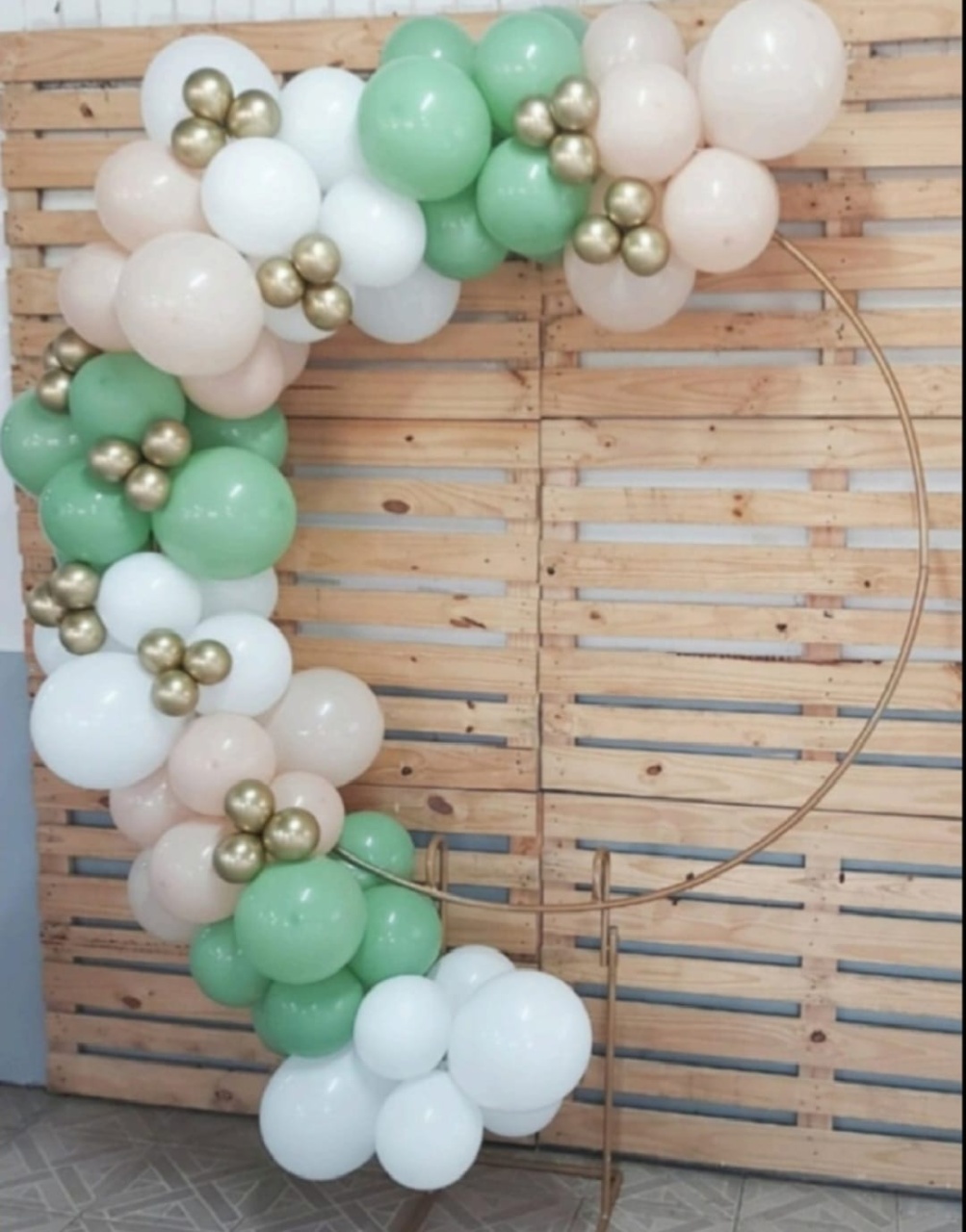 Arco 5 - Até 3 Cores Lisas E 1 Cromada No Detalhe - Magic Pegue e Monte / Day Larocca Locação de Vestido de Festa