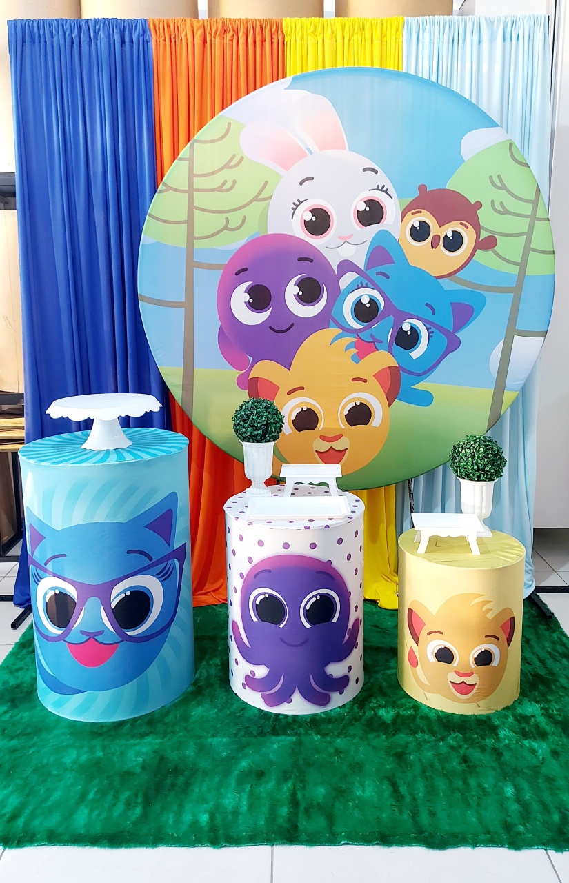 Kit Decor Bolofofos Menino 2 - Magic Pegue e Monte / Day Larocca Locação de Vestido de Festa